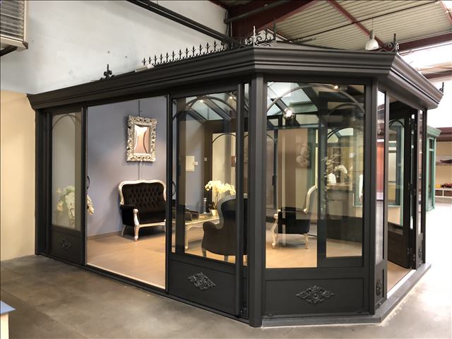 Vente exceptionnelle de vérandas d'exposition